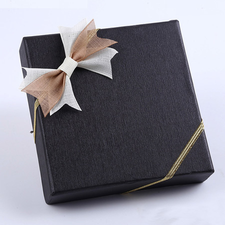 Handmade Gift Box Packing Bow